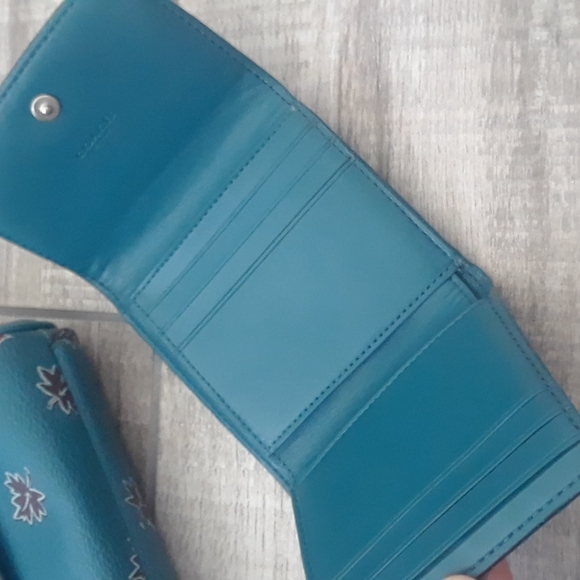 NEW!COACH..REVERSEABLE FLAP CROSSBODY WITH MATCHING WALLET..FLAWED - Picture 3 of 13